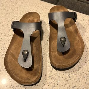 New Birkenstocks-Slate Grey. Only tried on. Excellent Arch feel. Ready for you!